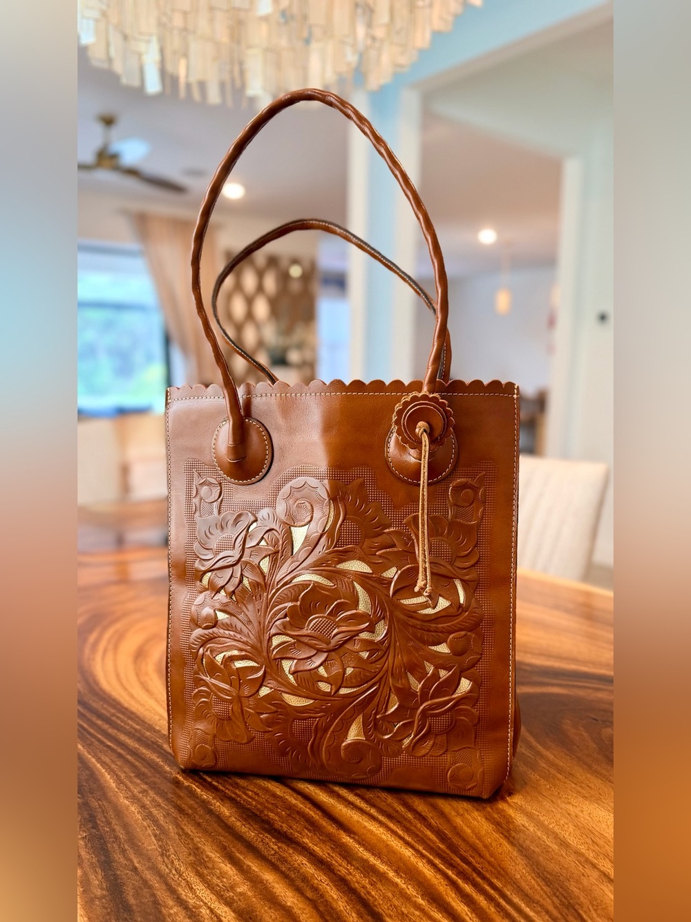 Patricia Nash Tooled Leather Floral Cutout Shopper. Gold Leather Underlay. GUC - Picture 8 of 17
